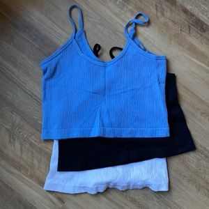 Three urban outfitters bramis